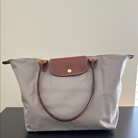 Like New Longchamp Elegant Gray and Brown Tote Bag - Picture 1 of 9